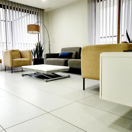 Appart'Hotel Luxapparts Besançon Esterno foto