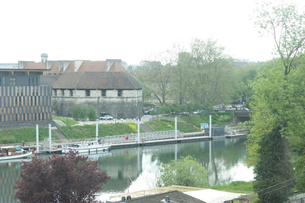 Appart'Hotel Luxapparts Besançon Esterno foto